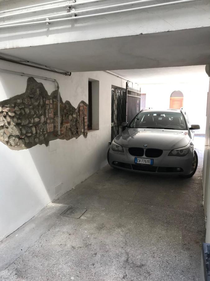 Che Piacere! Udine In Centro Col Posto Auto Lejlighed Eksteriør billede